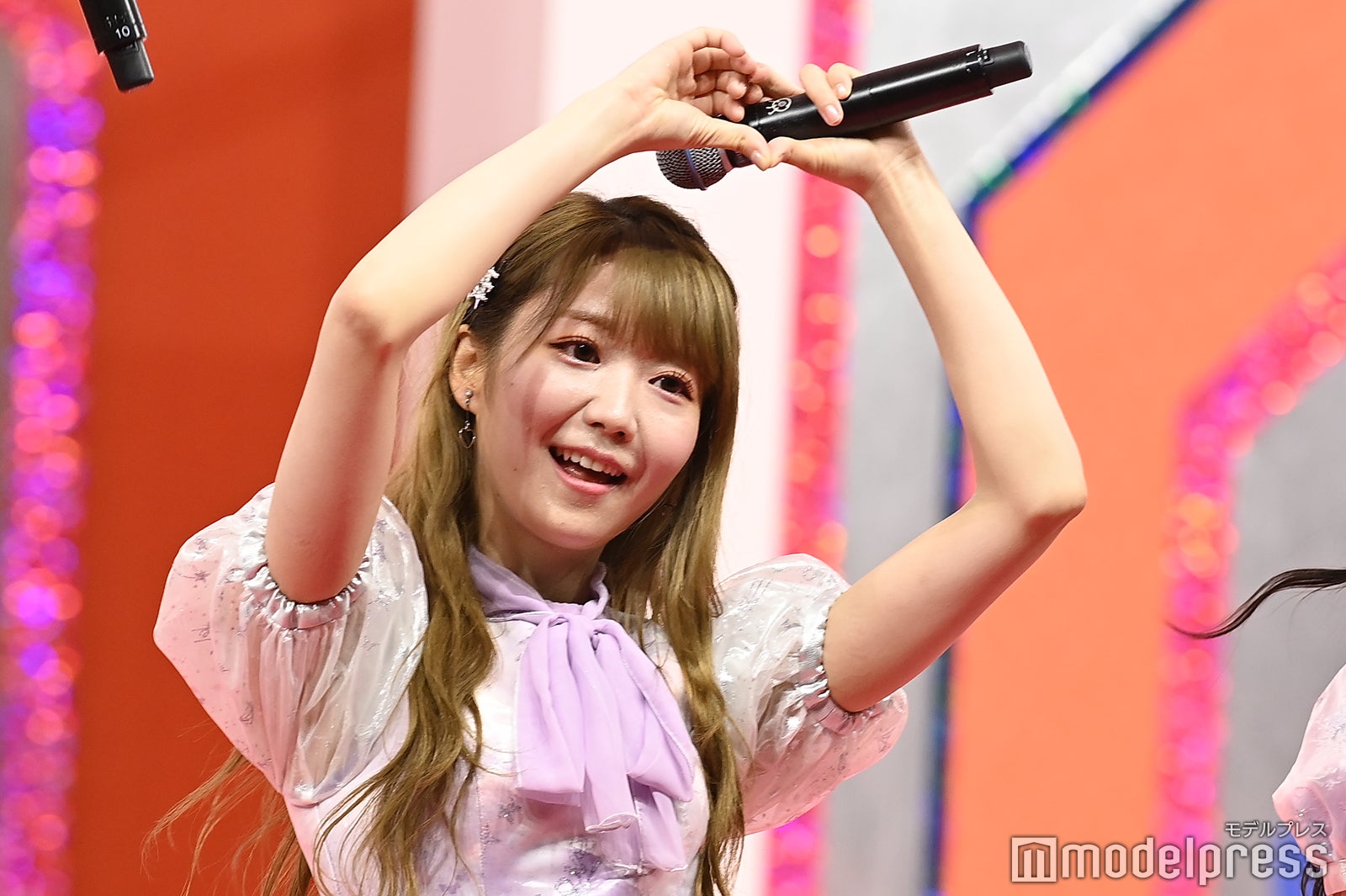 ＝LOVE（C）モデルプレス