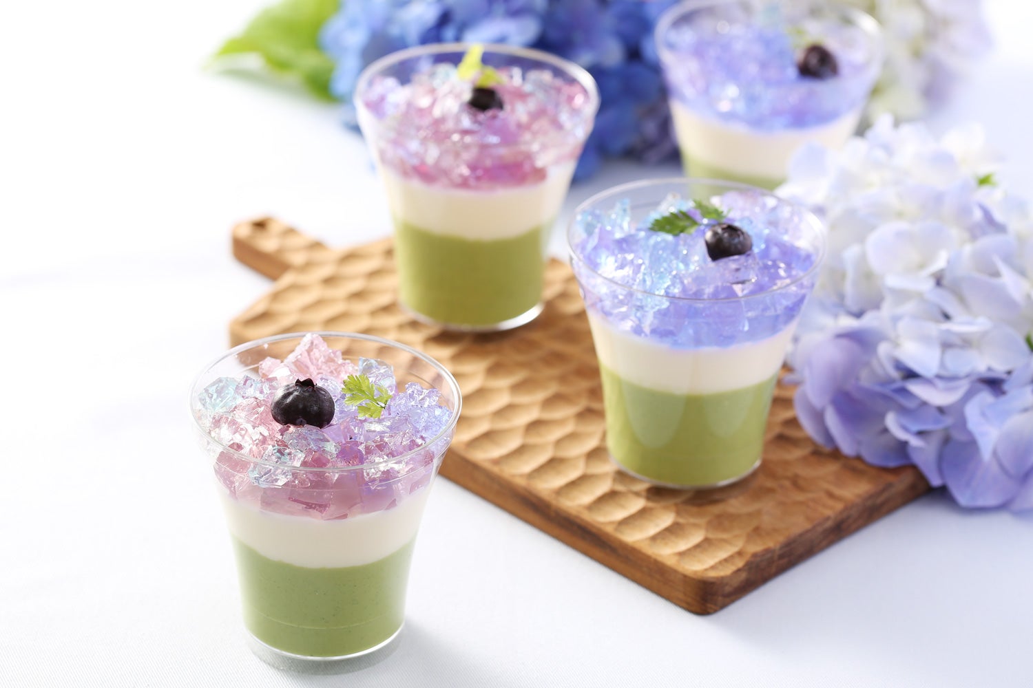 紫陽花パンナコッタ／画像提供：株式会社伊藤久右衛門