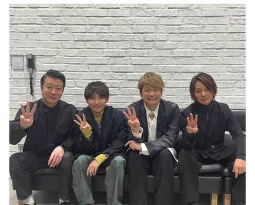 香取慎吾ら「人にやさしく」キャスト4人の集合ショットに反響「22年前に衝撃」「エモい」