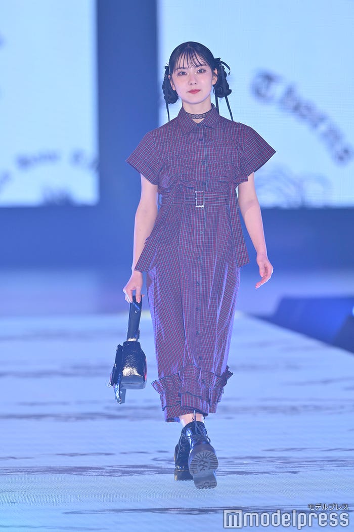 菱田未渚美(C)モデルプレス