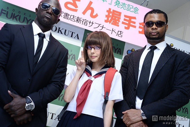 木部さん（中央）