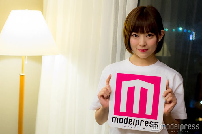 渡辺美優紀 バッサリヘアが 可愛さ倍増 と反響 ショートにした本音を沖縄で直撃 みるきー オトナ行き Vol 34 モデルプレス 渡辺美優紀 バッサリヘアが 可愛さ倍増 と反響 ショートにした本音を沖縄で直撃 みるきー オトナ行き Vol 34 モデルプレス