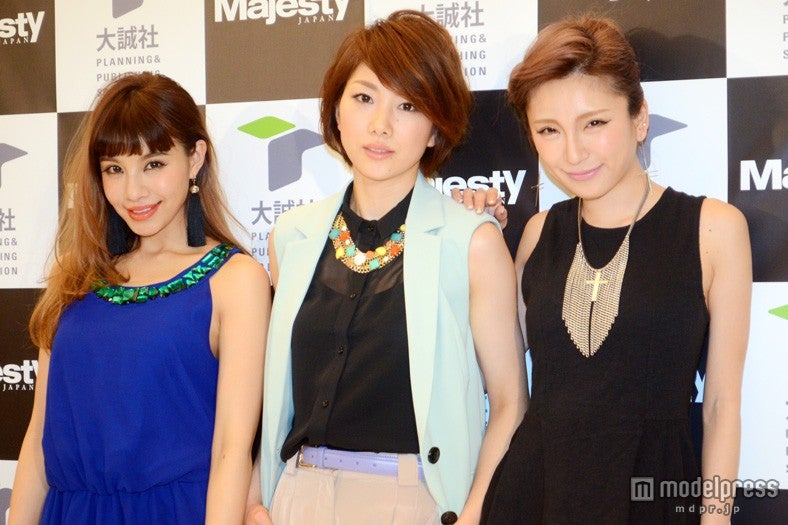 （左から）難波サキ、潮田玲子、高橋真依子