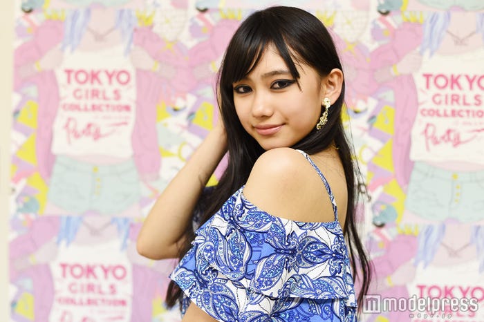 黒崎レイナ(C)モデルプレス