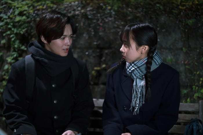 (右)齊藤京子「泥濘の食卓」第8話より(C)テレビ朝日