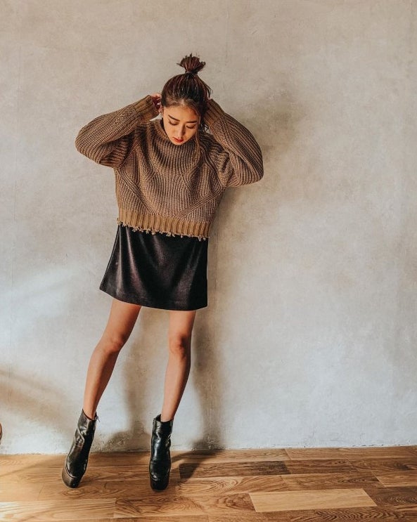 みちょぱ、ミニ丈ワンピで美脚披露「スタイル抜群で憧れ」と反響