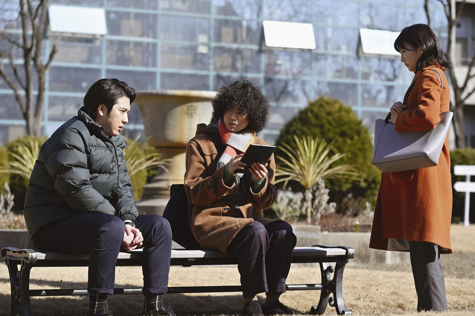 尾上松也、菅田将暉、伊藤沙莉／「ミステリと言う勿れ」第6話より（C）田村由美／小学館 （C）フジテレビジョン