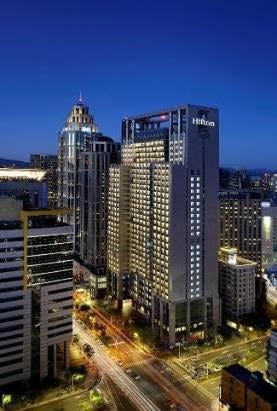 「ヒルトン台北新板」開業、15年ぶり台湾進出