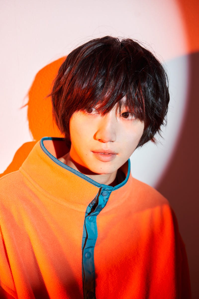 定本楓馬 認められる俳優 を目指してーー個性豊かな サクセス荘 で培った対応力 モデルプレス