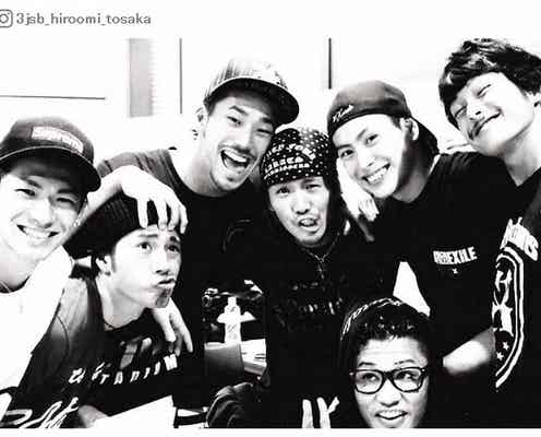 三代目JSB、メンバー集結過去ショットに「めっちゃ懐かしい」の声 デビュー6周年&小林直己バースデーに祝福殺到