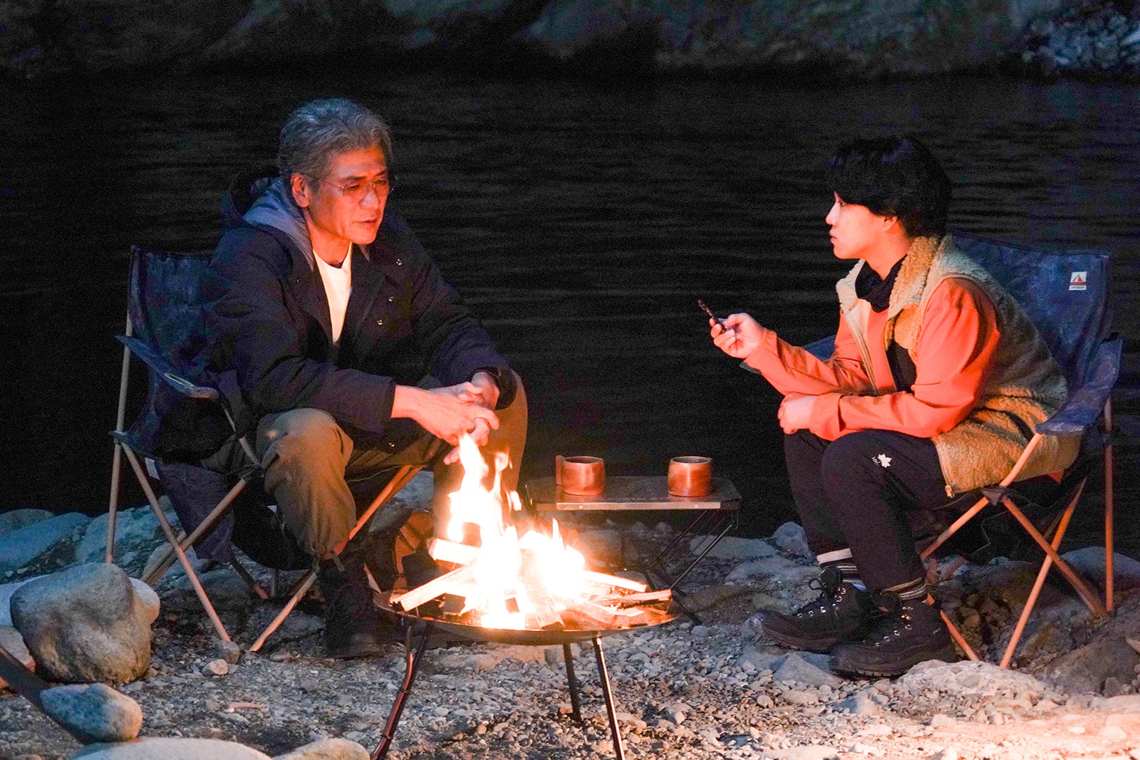 （左）吉川晃司「ACMA：GAME アクマゲーム」第1話より（C）日本テレビ