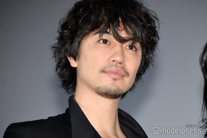 斎藤工 15歳当時の写真に驚きの声 すでに色気ダダ漏れ 未成年とは思えないセクシーさ モデルプレス 斎藤工 15歳当時の写真に驚きの声 すでに色気ダダ漏れ 未成年とは思えないセクシーさ モデルプレス