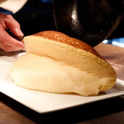 ふわっふわな「スフレオムレツ」にもうトリコ!仏ノルマンディー地方料理ビストロ『ラ・メール・プラール』