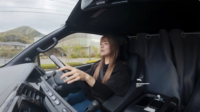 日本最西端を目指す女性ライダーの心温まる旅路!こつぶちゃんねるが魅せる長崎の島々巡り