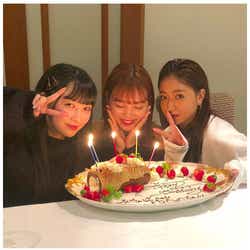 モデルプレス - “ゆらちょぱるん”が全員成人 にこるんがみちょぱ&ゆらゆらのバースデー祝福