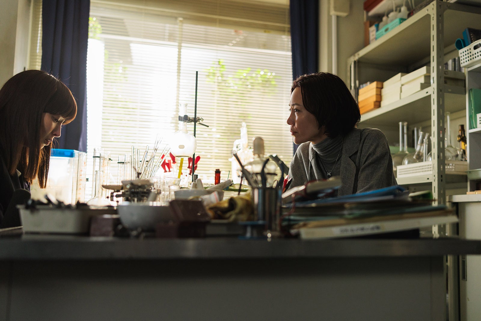 広瀬アリス、木村佳乃「なんで私が神説教」第3話（C）日本テレビ