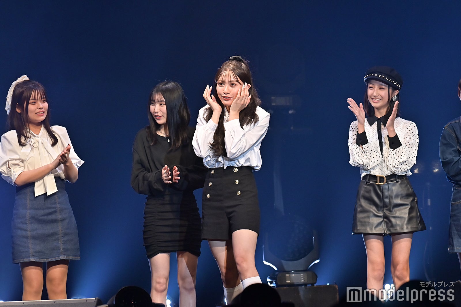 （C）モデルプレス