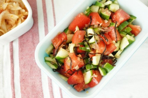 夏野菜の塩昆布サラダ