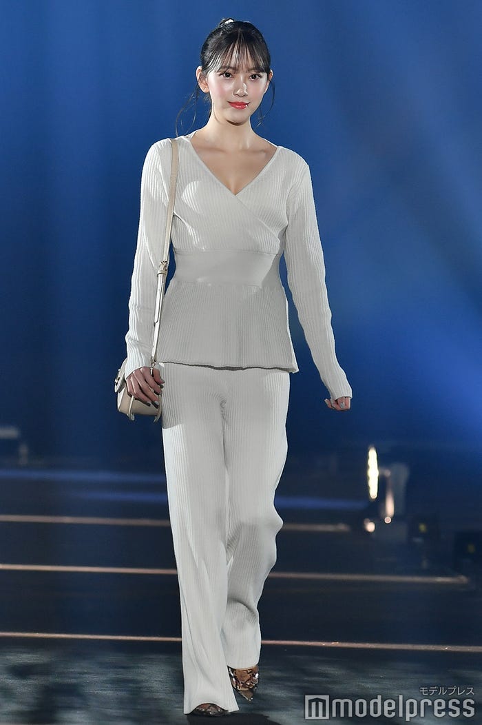 堀未央奈(C)モデルプレス