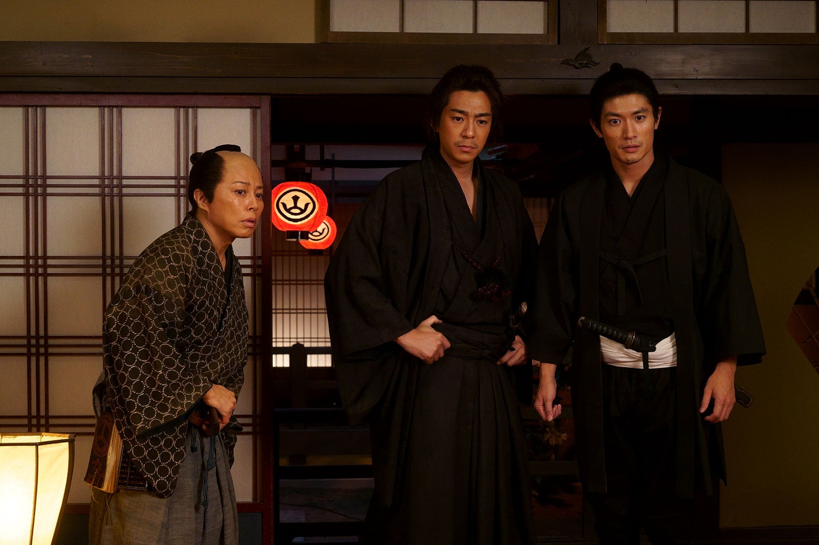 西川貴教、三浦翔平、三浦春馬さん（C）2020「五代友厚」製作委員会