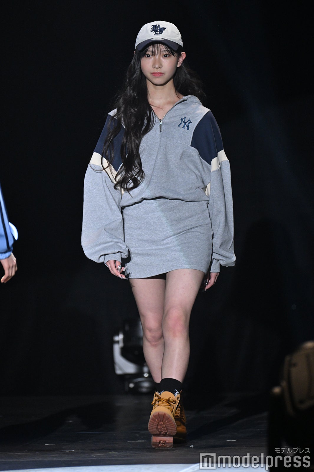 （C）モデルプレス