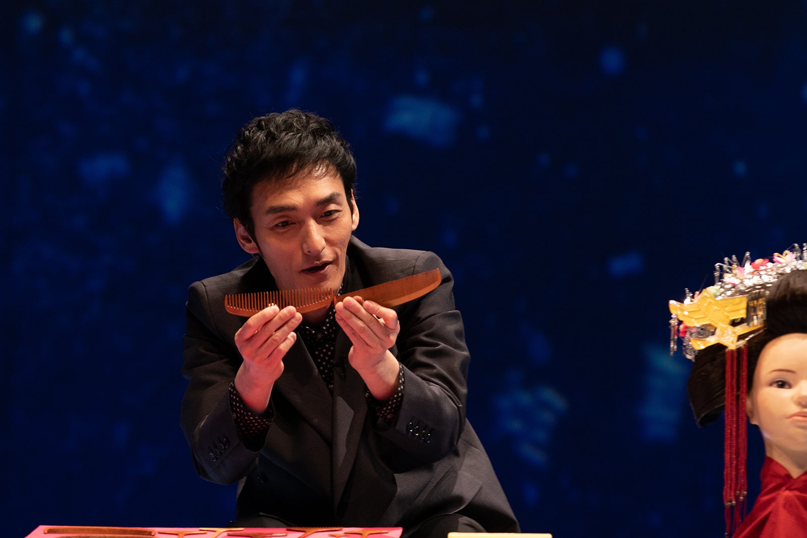 草なぎ剛（C）NHK