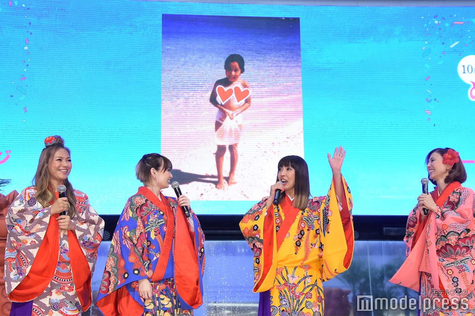 MAX （C）モデルプレス