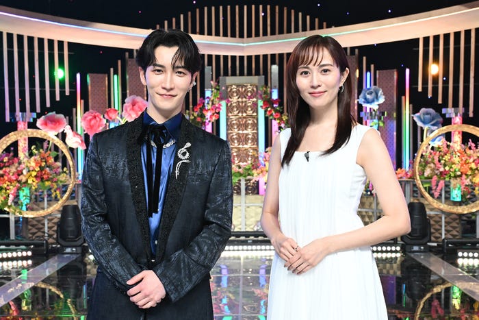 渡辺翔太、比嘉愛未(C)日本テレビ