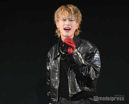 BUDDiiS、全身ブラック衣装で妖艶な魅力放出 新曲「LOUD」も披露【TGC松山2024】