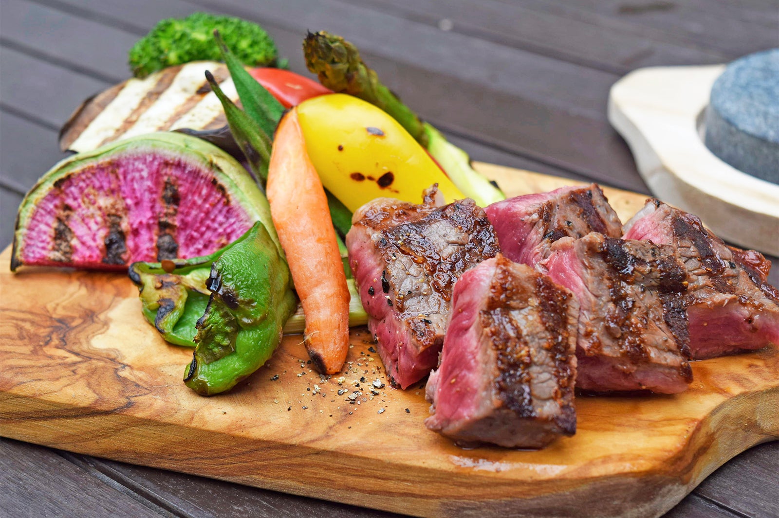 ピカ フジヤマ／画像提供：富士急行