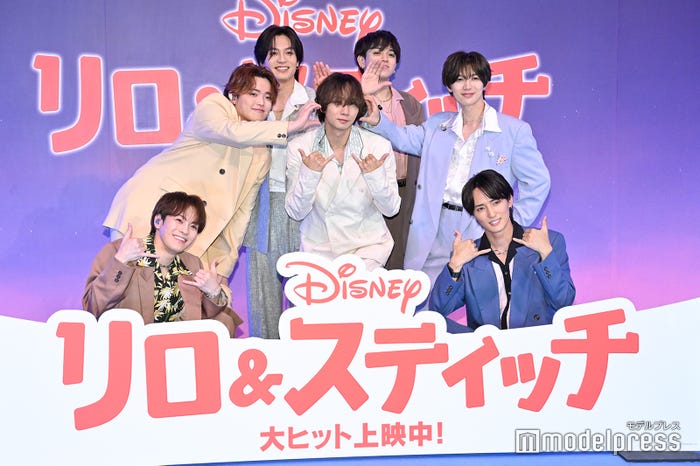 Travis Japan/松倉海斗、吉澤閑也、松田元太、中村海人、宮近海斗、七五三掛龍也、川島如恵留(C)モデルプレス