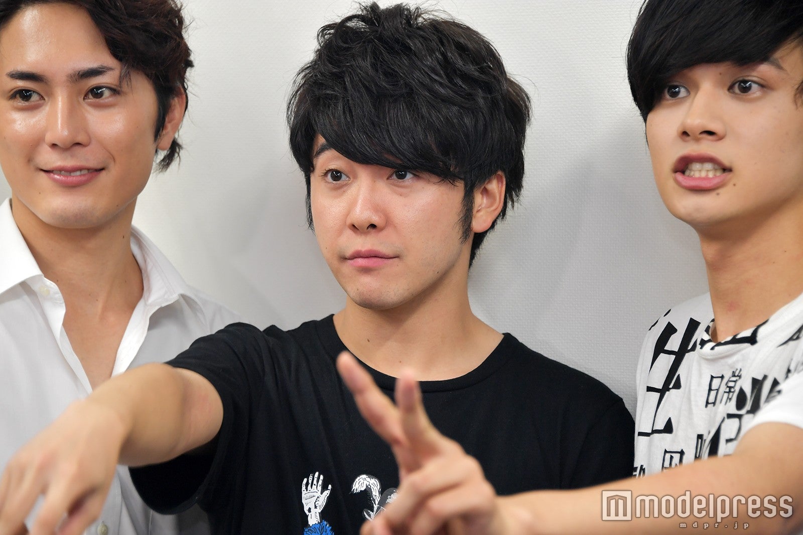 間宮祥太朗、大森元貴（Mrs. GREEN APPLE）、北村匠海（C）モデルプレス