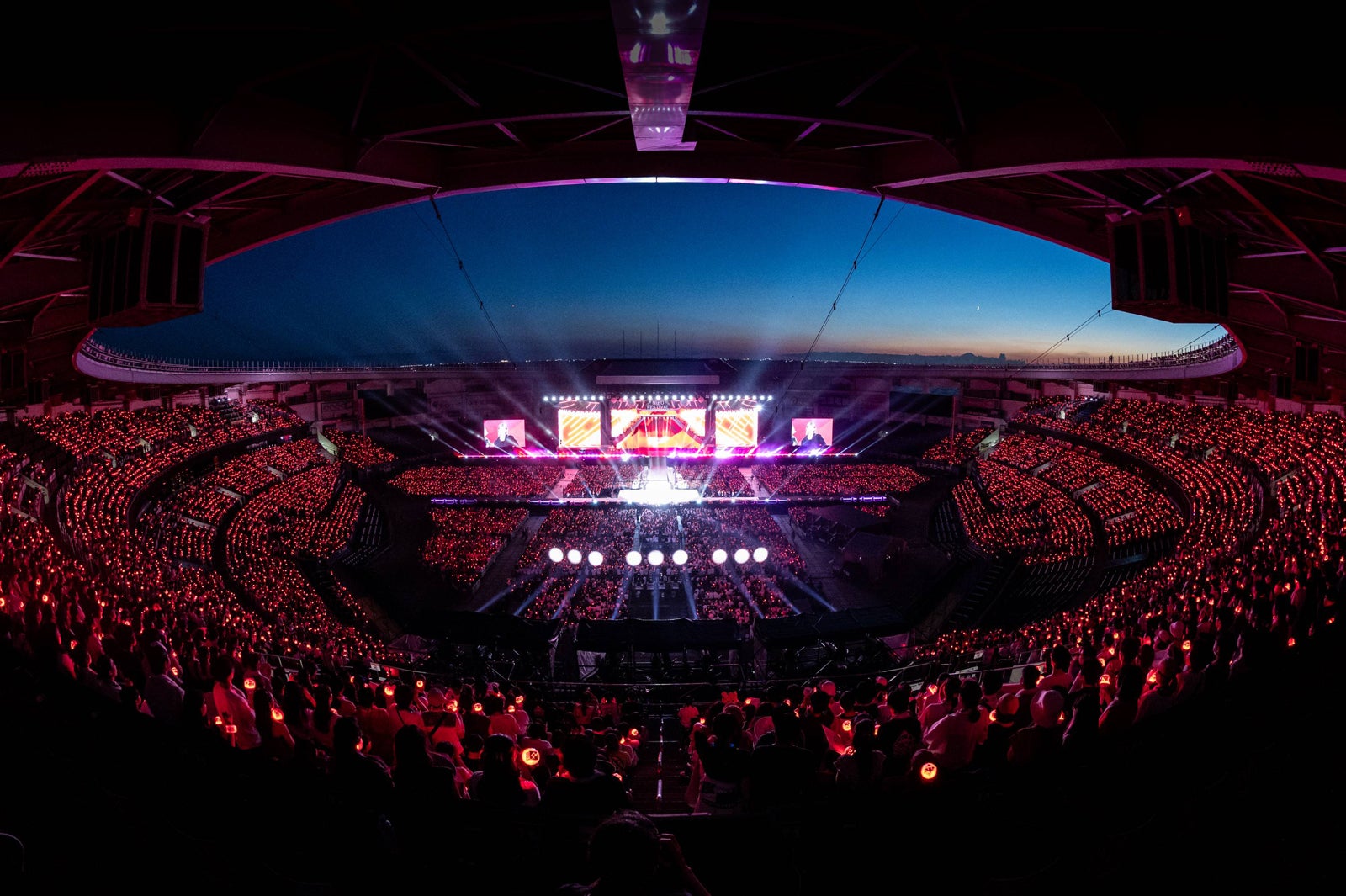 NiziU／撮影：田中聖太郎