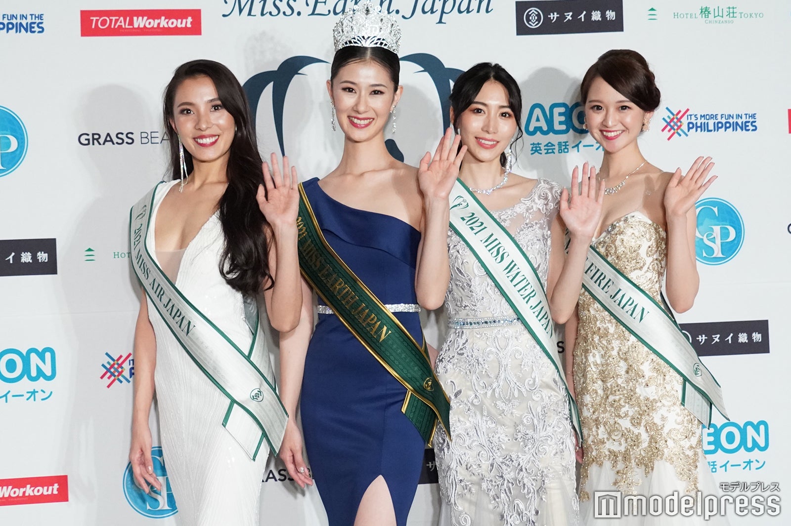 （左から）三浦遥さん、吉田小夏さん、藤田麻里さん、竹原里奈さん（C）モデルプレス