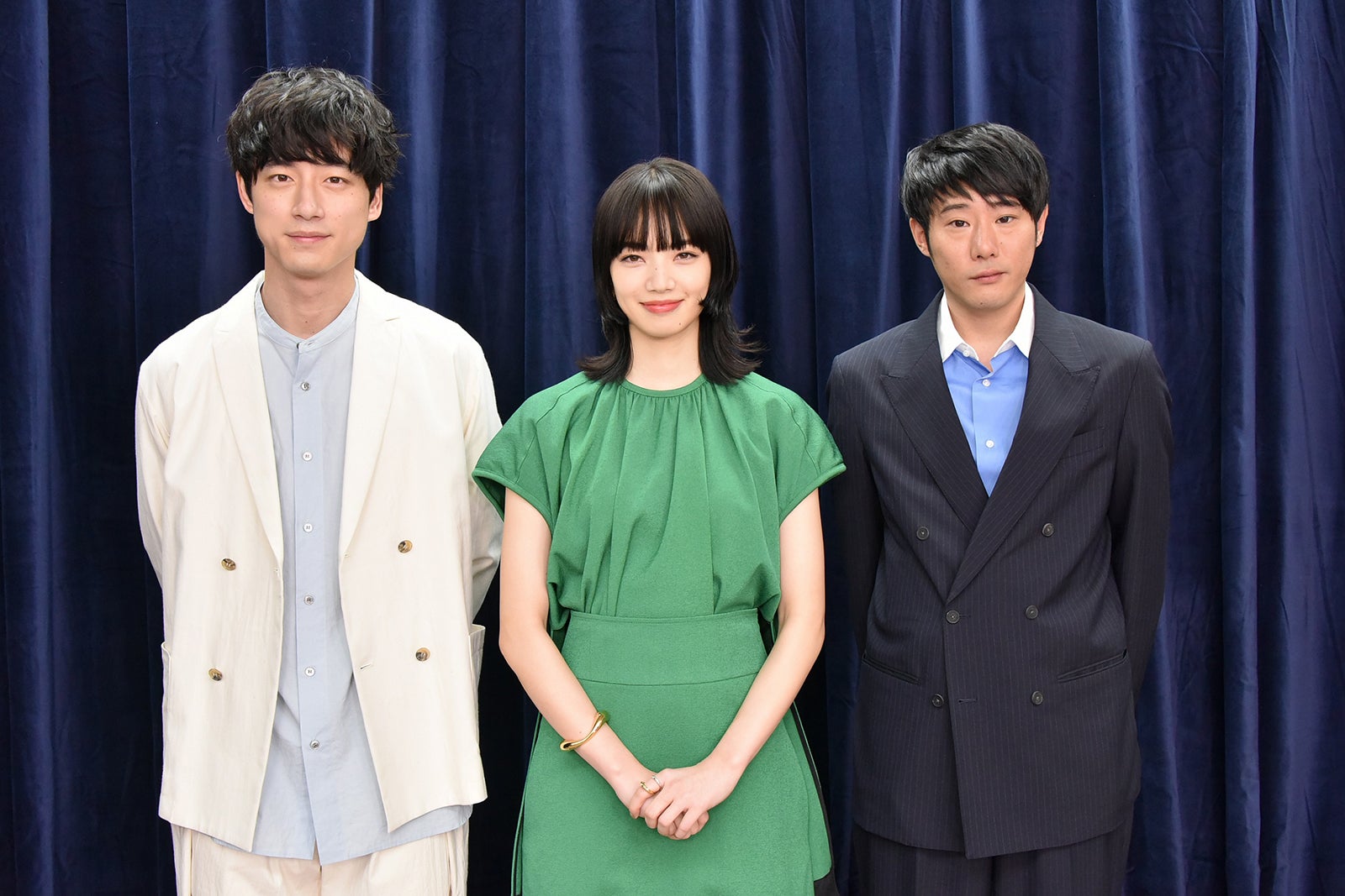 坂口健太郎、小松菜奈、藤井道人監督（C）2022映画「余命10年」製作委員会 