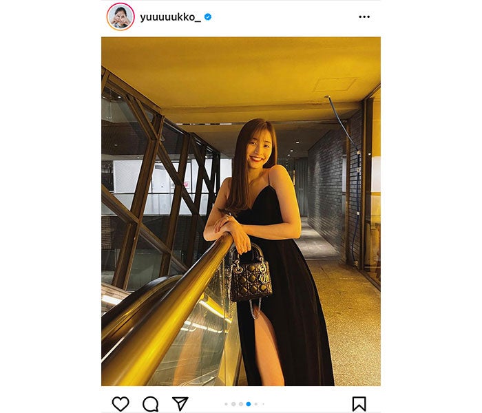 最終値下げ！新木優子ちゃんも着用　ドレスワンピース　スリーワンフィリップリム FENDI - FENDI フェンディ 今期幻！新木優子着 フラワーフレ