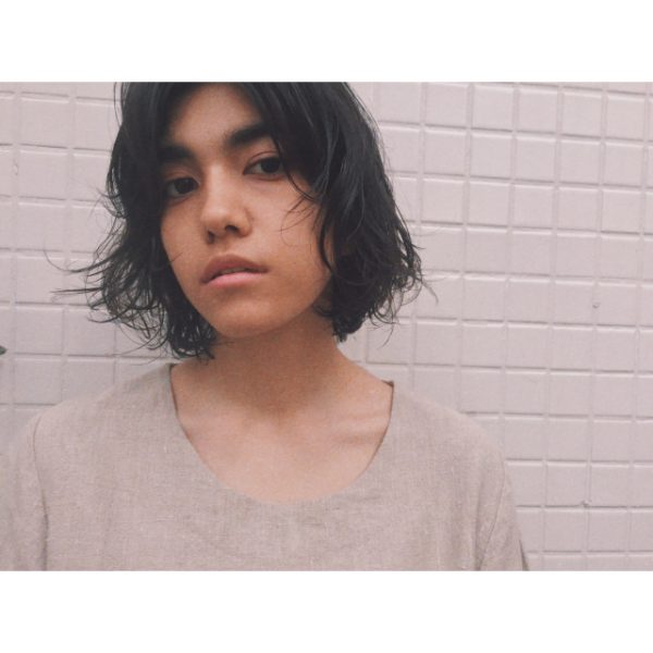 前下がりボブ パーマカタログ集 スタイリングが簡単にキマるおしゃれヘアのコツ モデルプレス