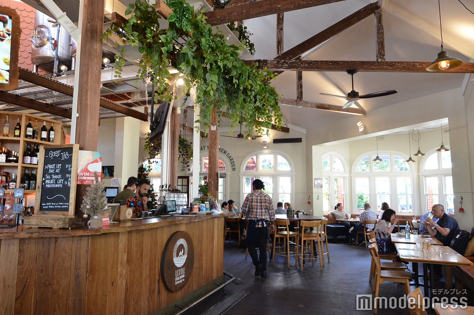 パース（C）モデルプレス