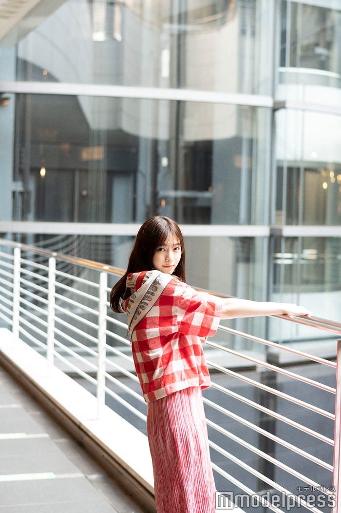 西野七瀬(C)モデルプレス