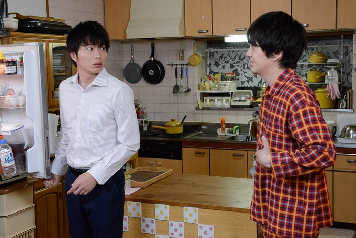 田中圭、林遣都/「おっさんずラブ」第6話より(C)テレビ朝日