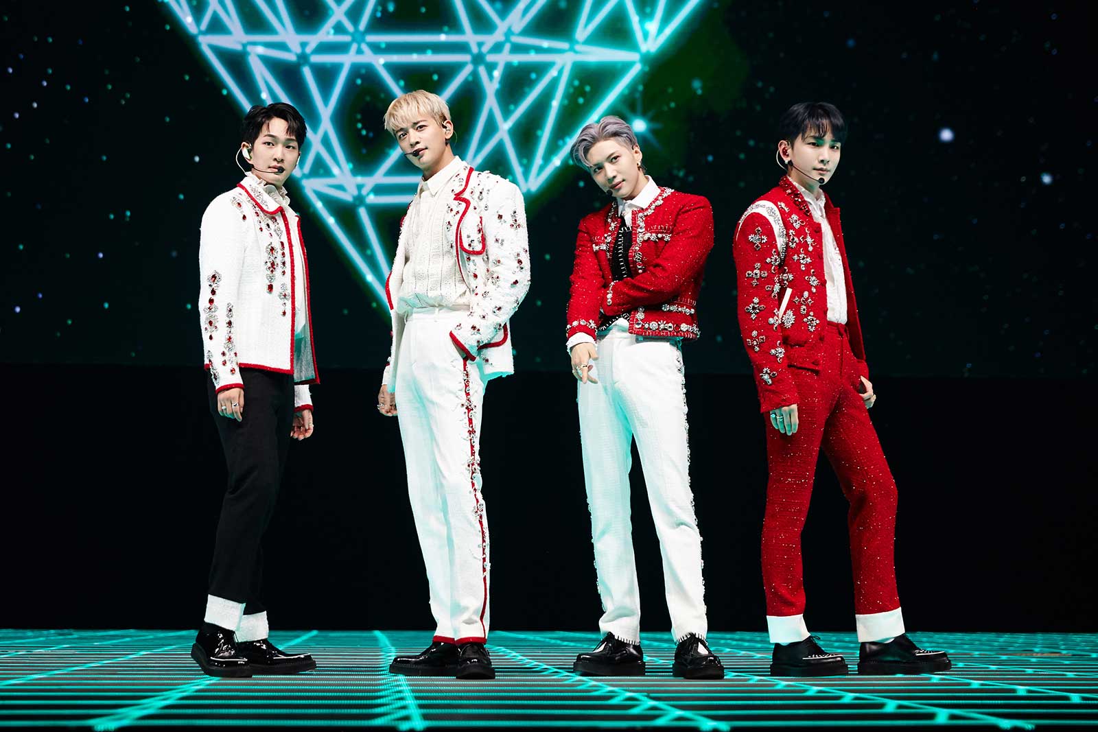 SHINee、約3年ぶりの単独コンサート「Beyond LIVE - SHINee：SHINee WORLD」オンラインで開催＜ライブレポート＞