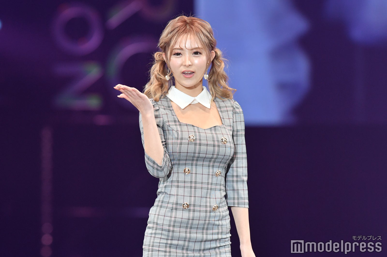 聖菜（C）モデルプレス