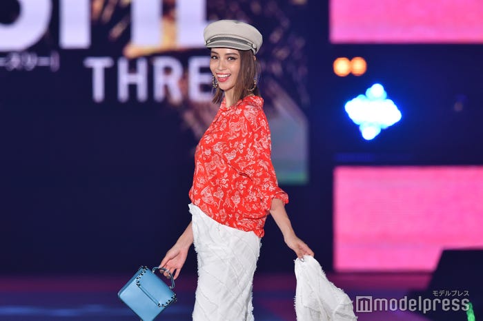 滝沢カレン(C)モデルプレス