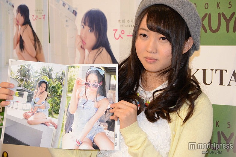 メンバーが一致して好きな1枚だと明かした、木崎ゆりあのデコ出しショット