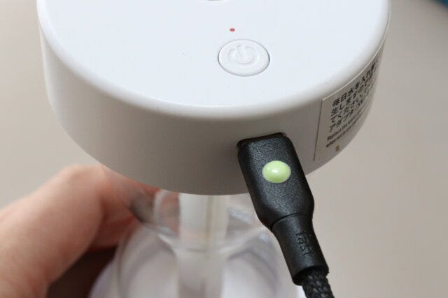 USB式加湿器（砂時計型）　USBケーブル
