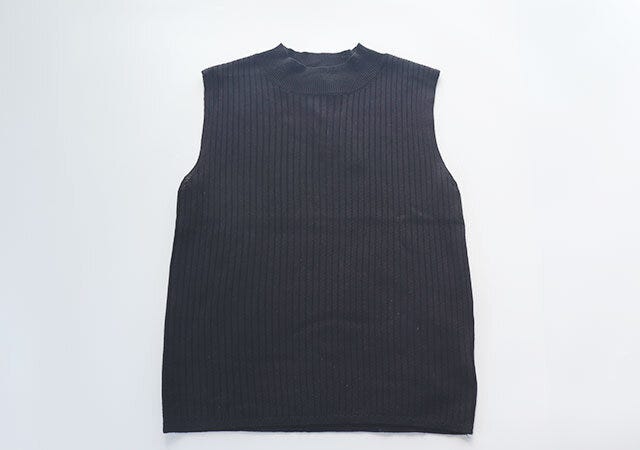 リブニット　ノースリーブ　しまむら