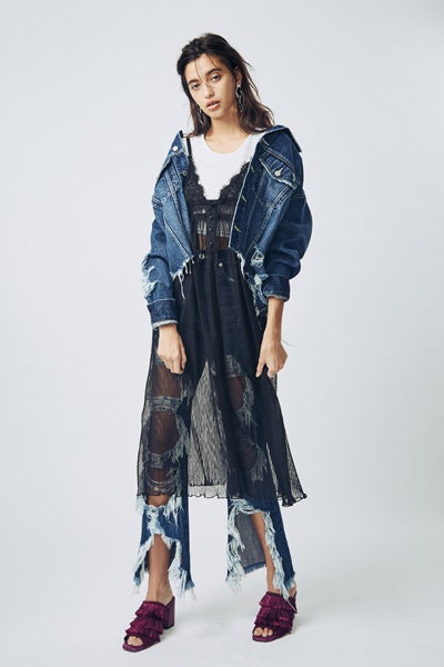 透けみせ／画像提供：「EVRIS」