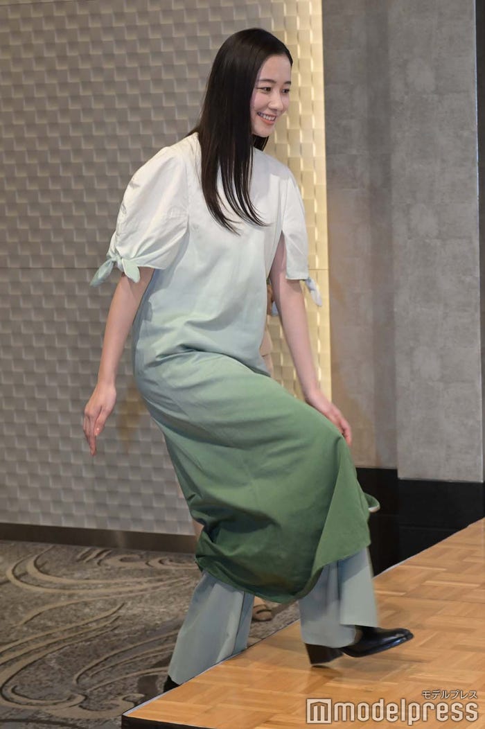 堀田真由 (C)モデルプレス