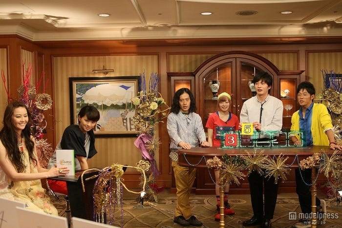 左から:観月ありさ、榮倉奈々、又吉直樹(ピース)、きゃりーぱみゅぱみゅ、田中圭、陣内智則/画像提供:関西テレビ