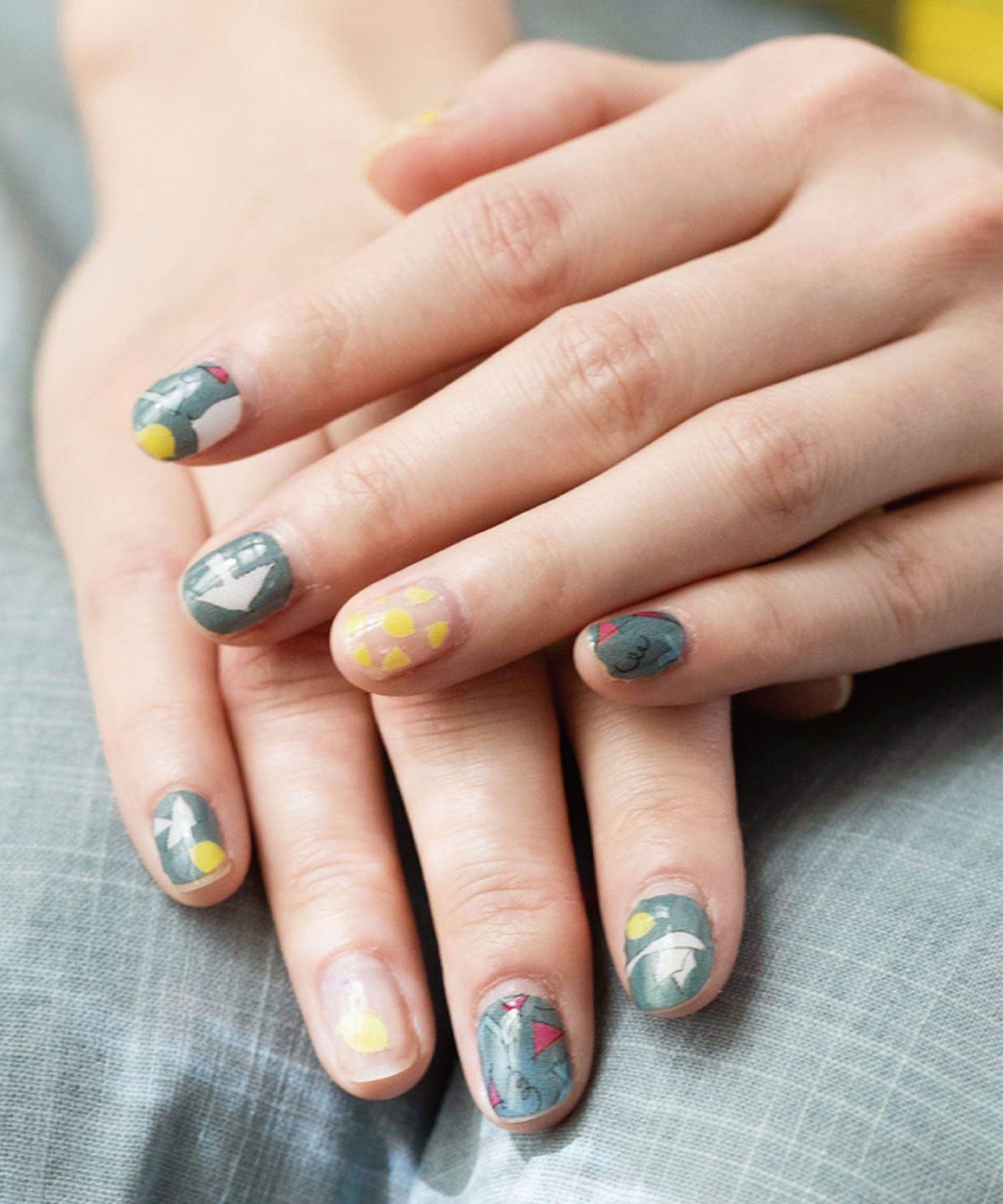 京都Subikiawa食器店さんとつくったスビキアワネイルシール